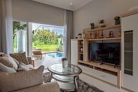 Villa Design Five