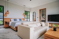 Discover The Journey - Villa Sunset