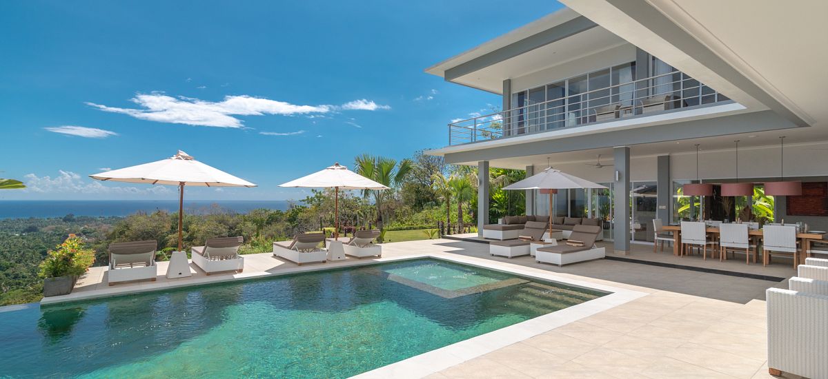 Villa IzaJay